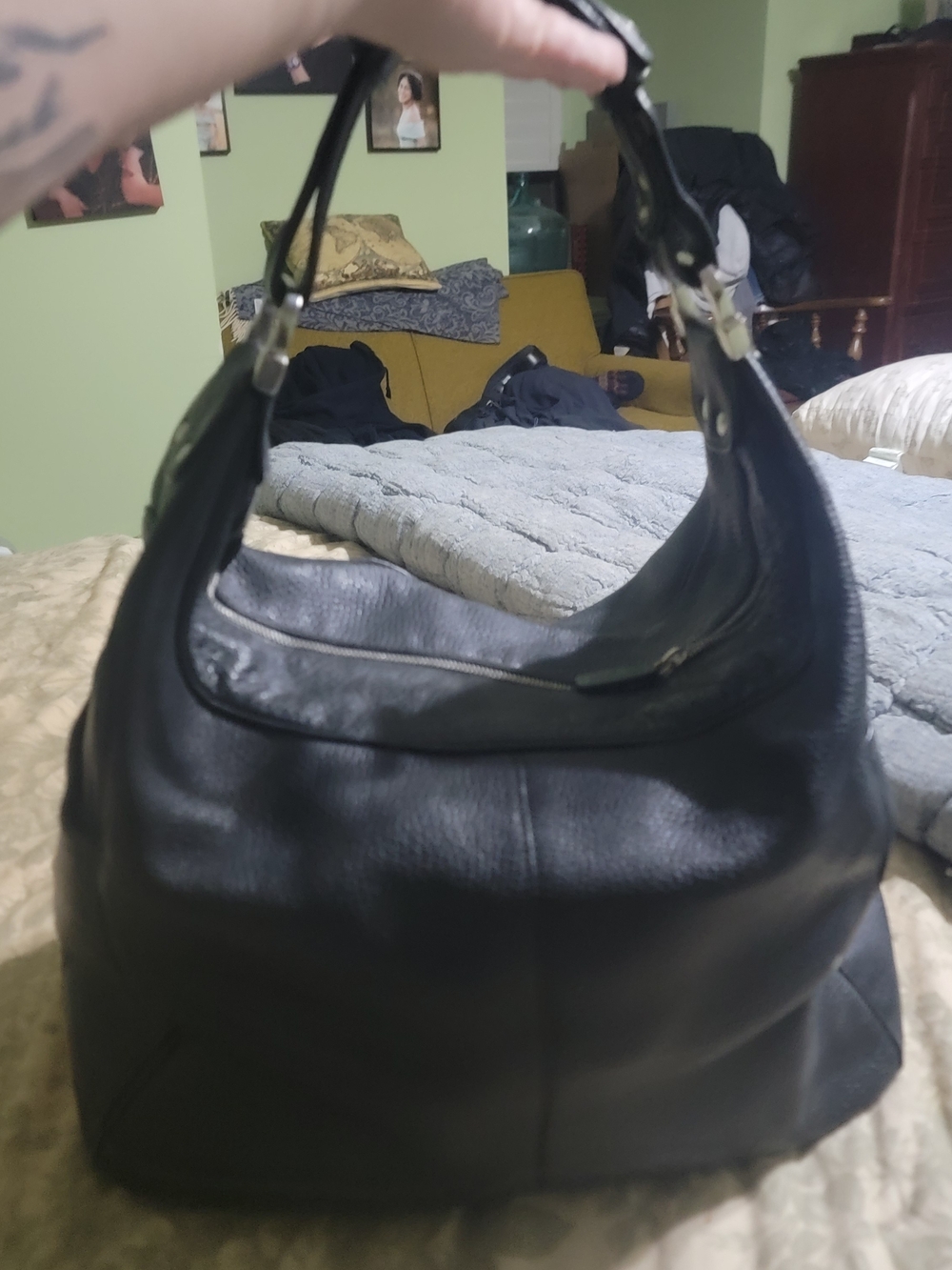 Tod's Black Leather Shoulder Hobo Bag